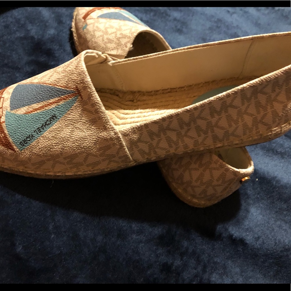 NWT MK shoes size 10 - Picture 5 of 6